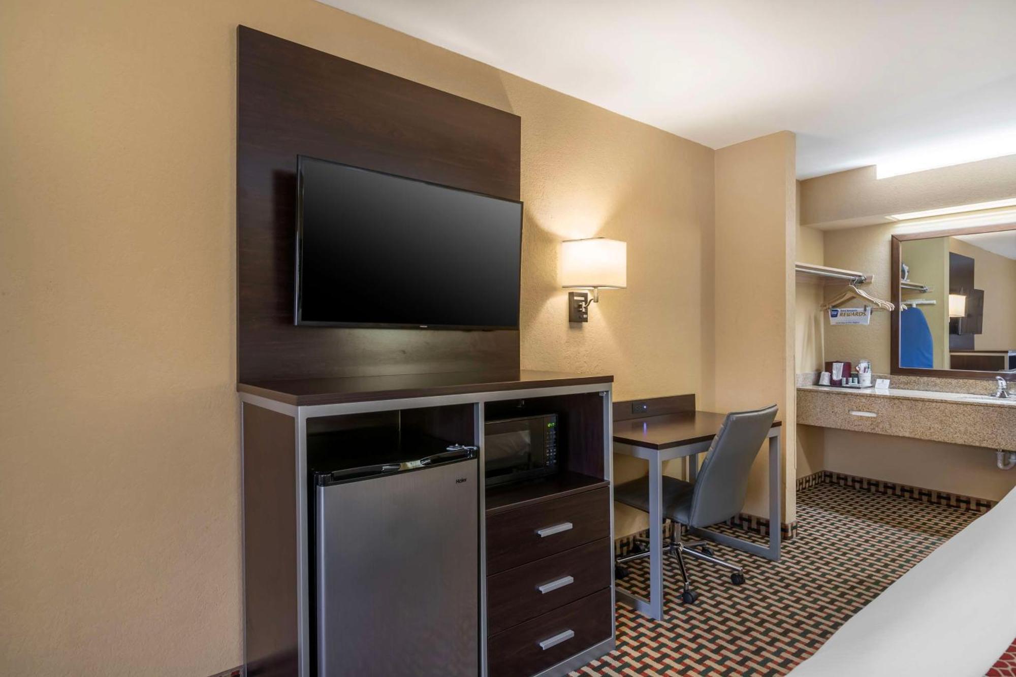 Best Western Bradford Inn Swainsboro Bagian luar foto