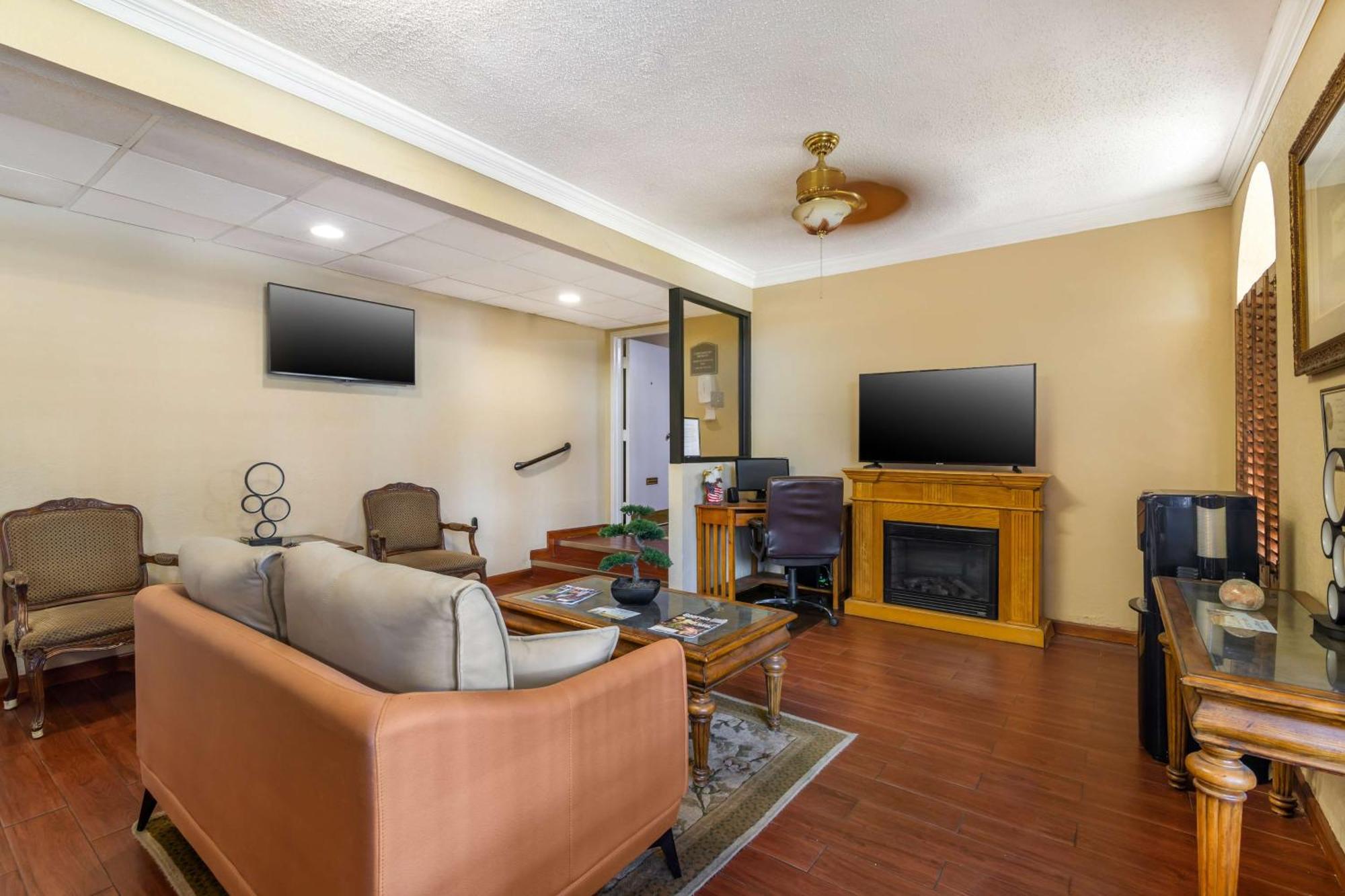 Best Western Bradford Inn Swainsboro Bagian luar foto